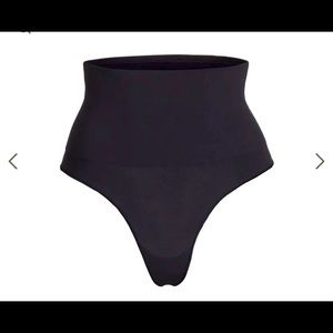 SKIMS Core Control Thong New With Box!  Size XXS/XS